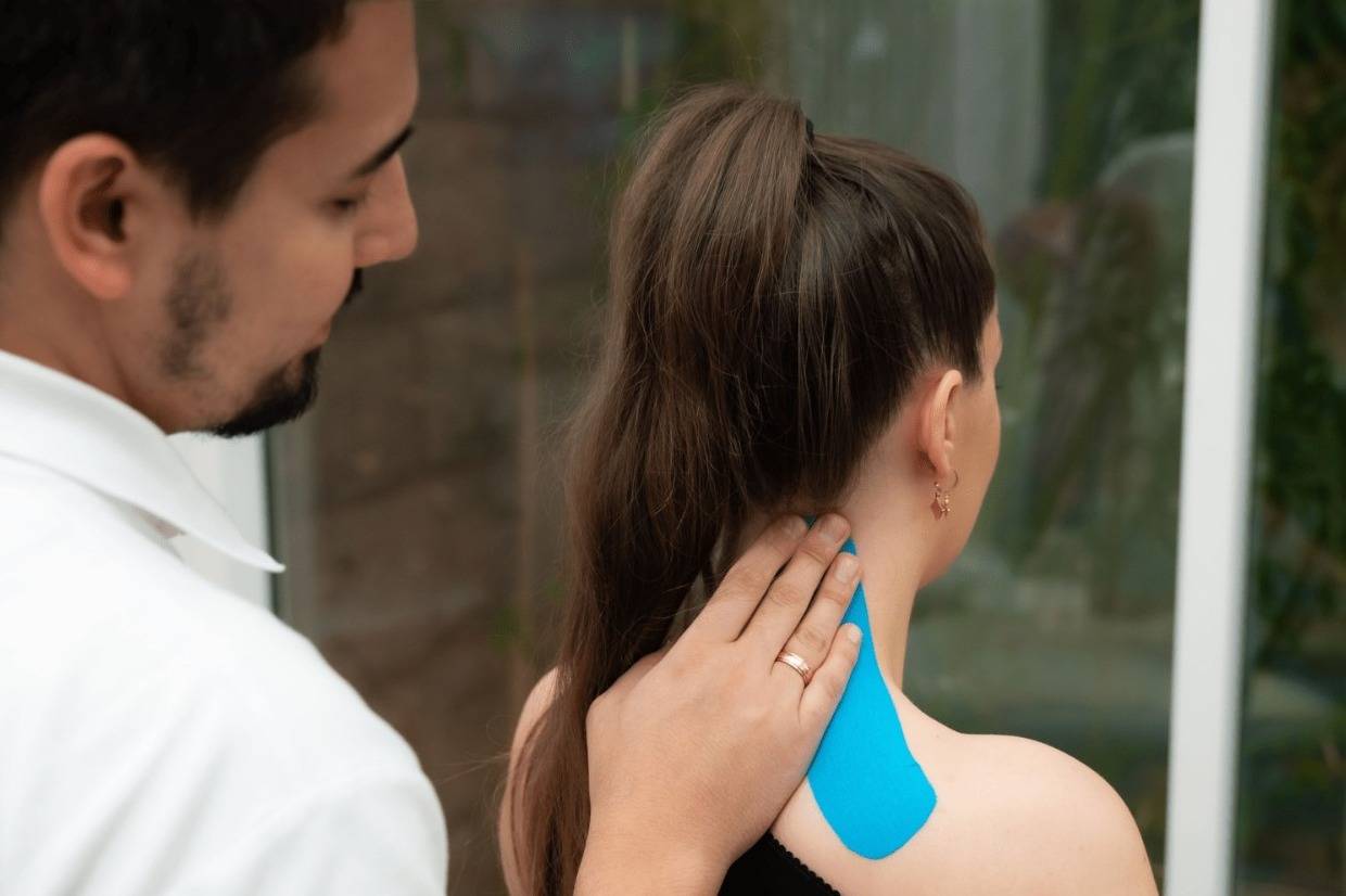 Kinesio-Tape: So helfen die bunten Klebestreifen beim Sport wirklich