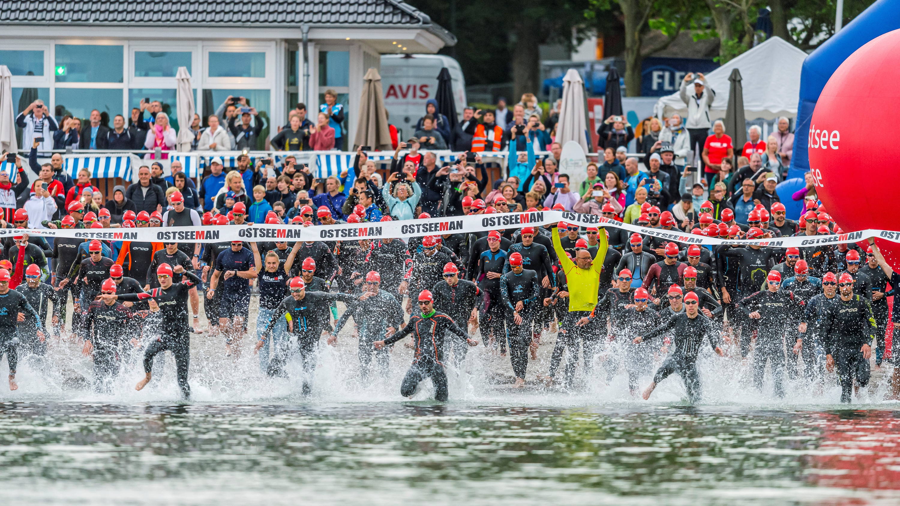 OstseeMan 2022: Simon Huckestein gewinnt nach furioser Aufholjagd