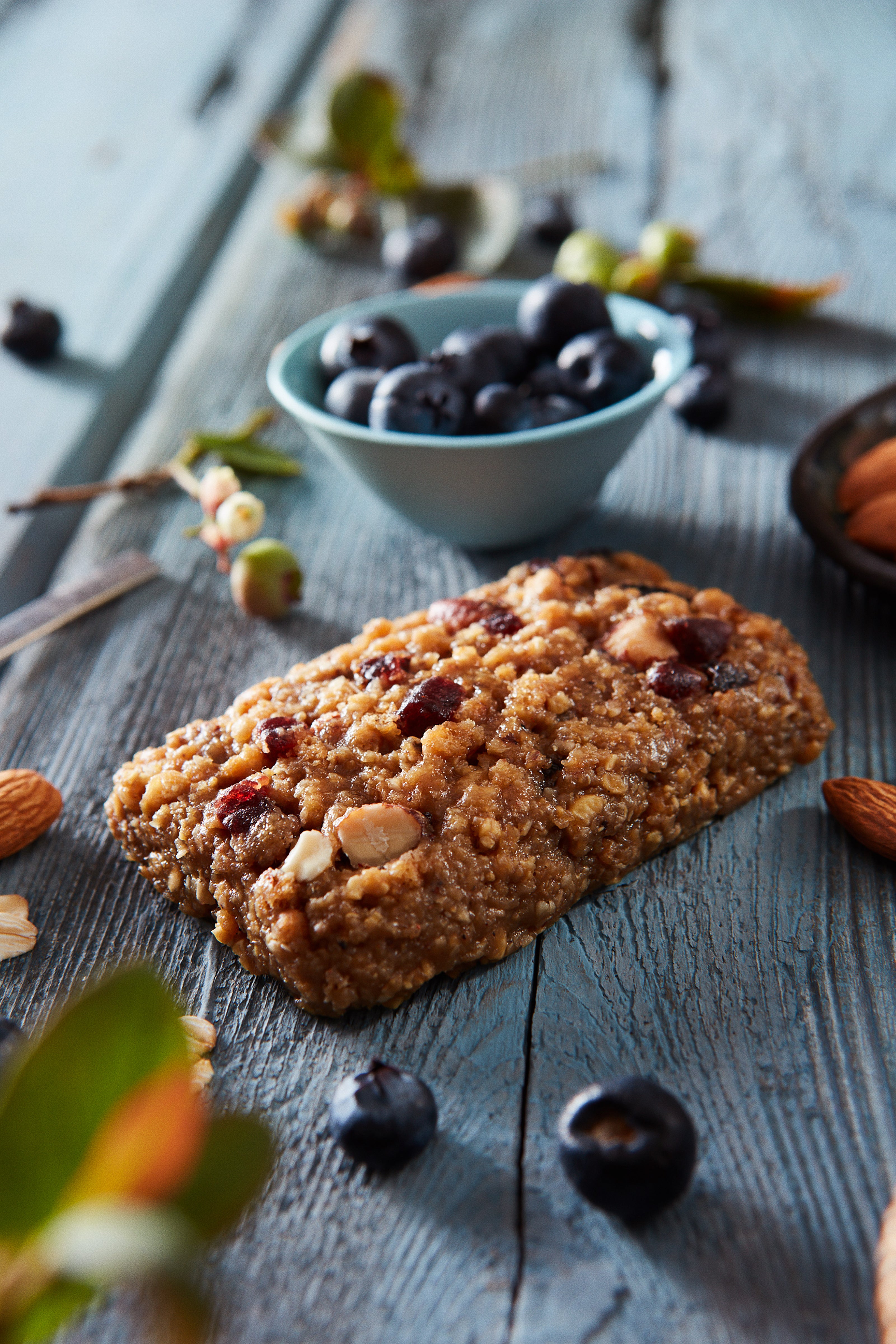 CLIF BAR Energie Riegel, Blueberry Almond Crisp, 68g, MHD 12/25