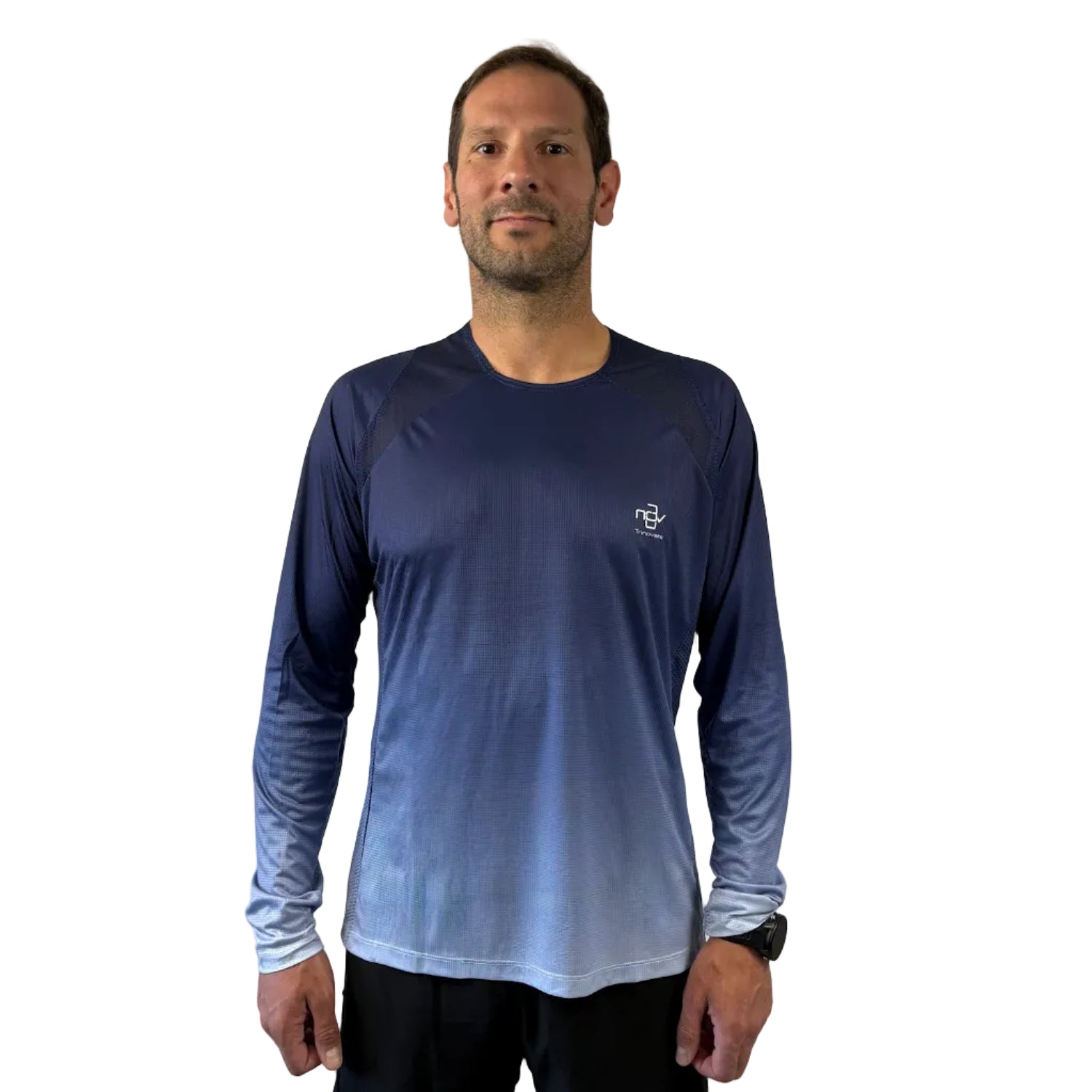 Trinovate Elite Run Shirt, blau, von vorn am männlichen Modell
