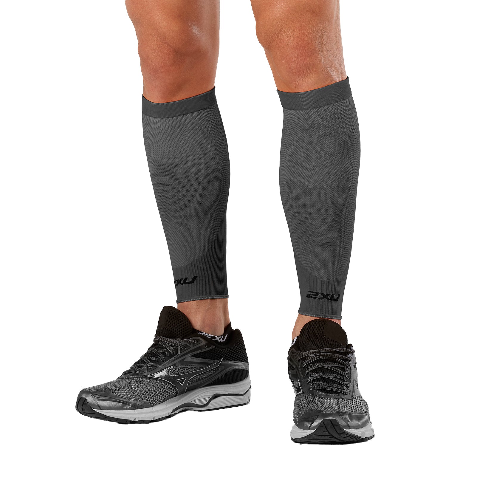 2XU Performance Run Calf Sleeve, hellschwarz