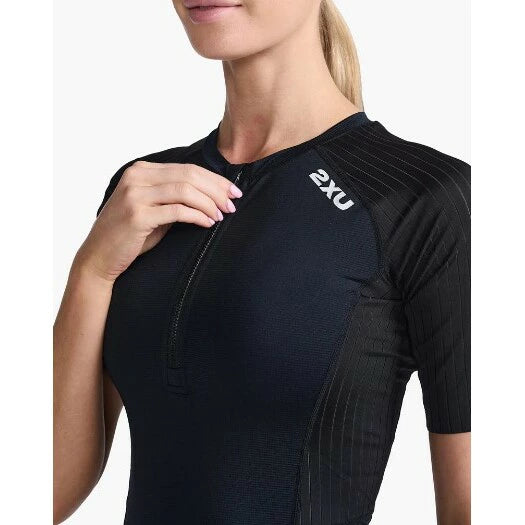 2XU Aero Tri Sleeved Top, Damen, Black/White