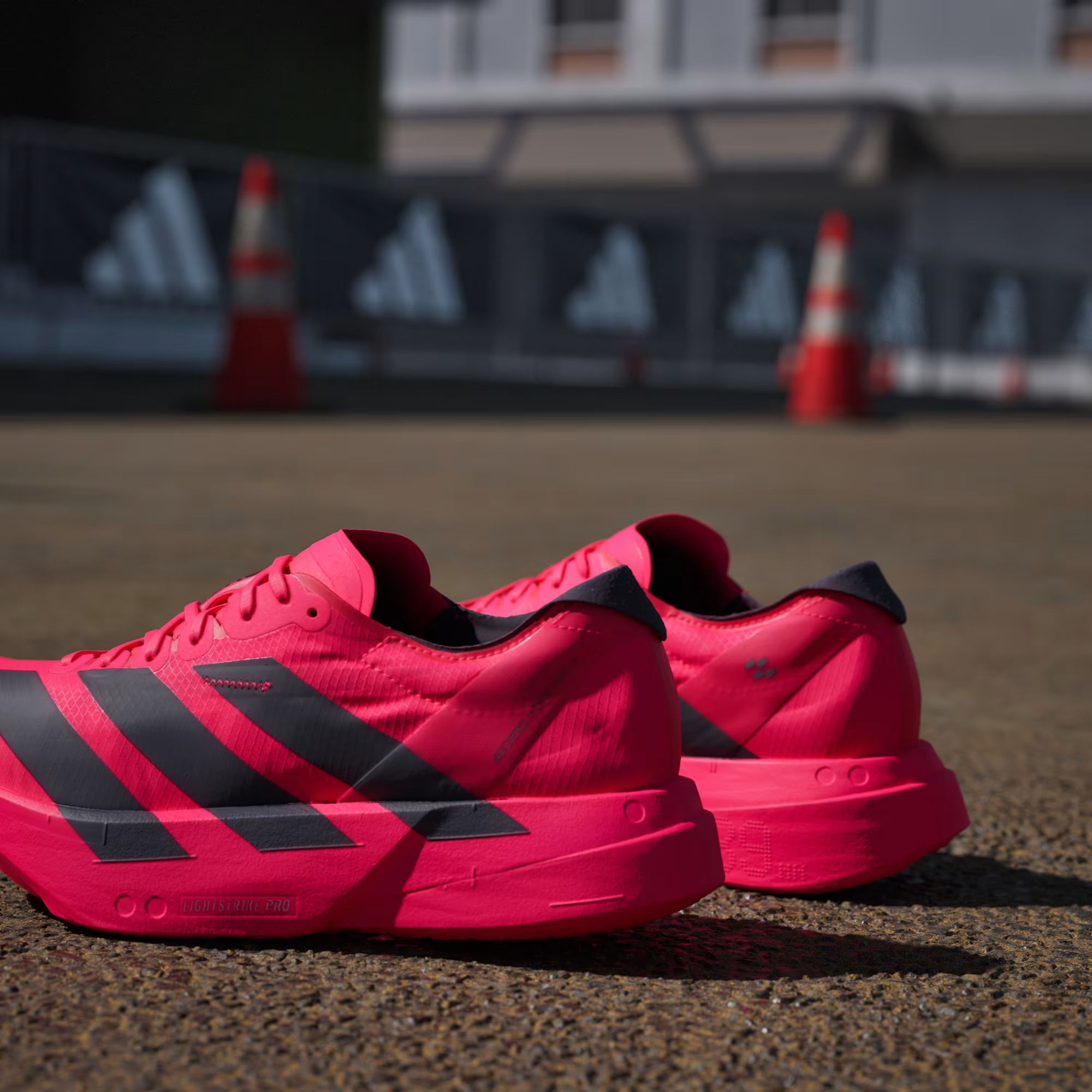 Seitenansicht beide Schuhe