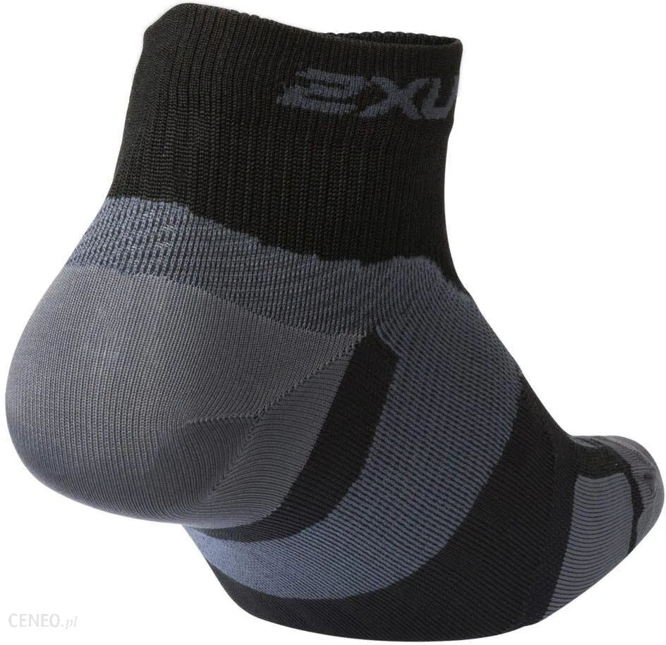 2XU VECTR Ultralight 1/4 Crew Socks, Black/Titan