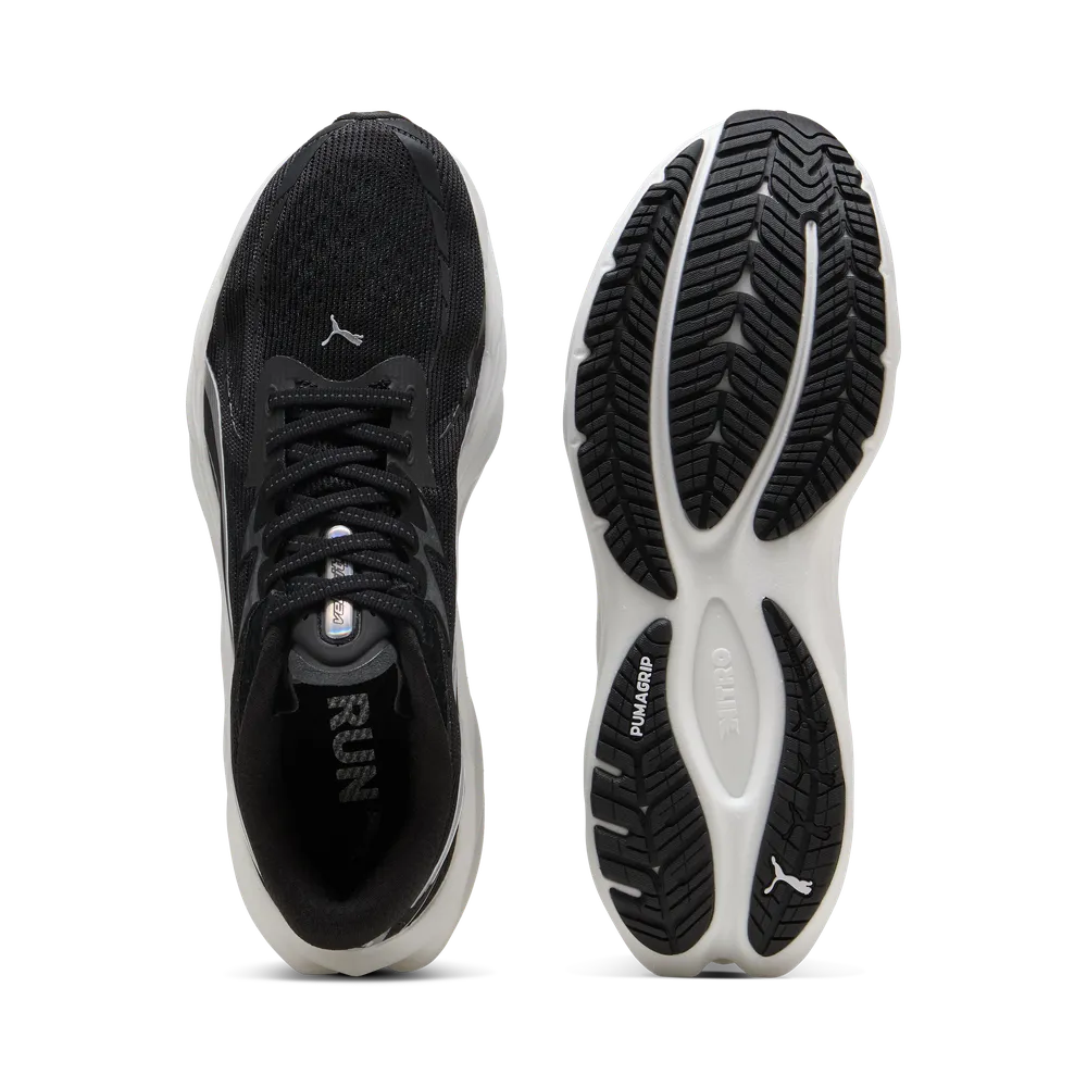 Draufsicht linker Schuh/Untersicht/Sohle rechter Schuh