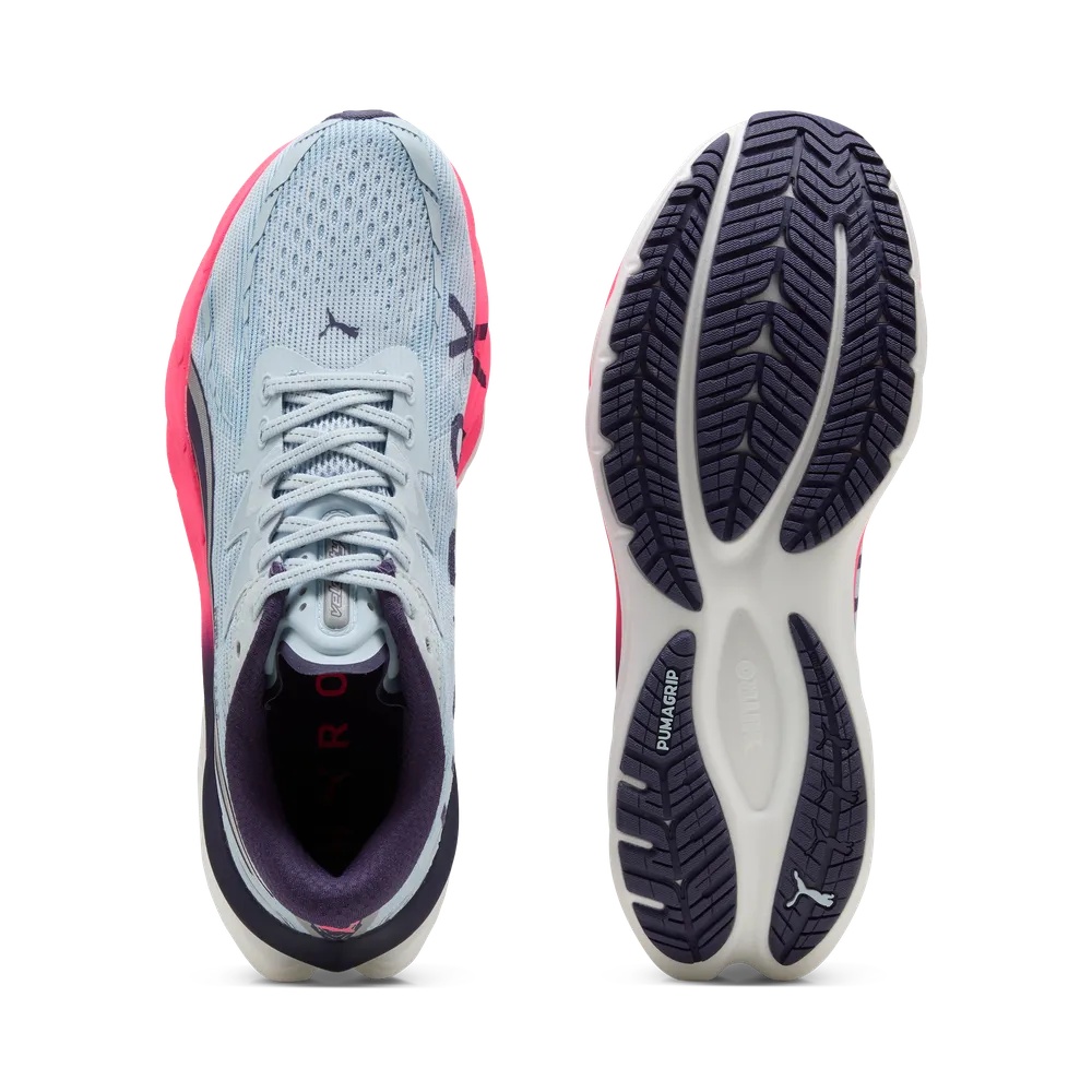 Draufsicht linker Schuh/Untersicht rechter Schuh